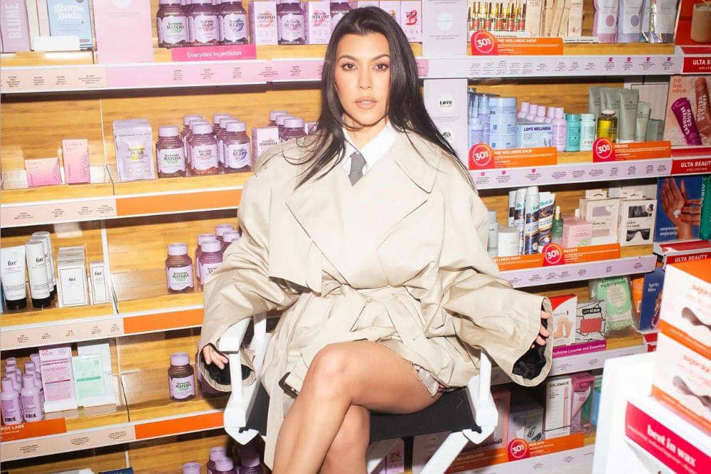 Alasan Kourtney Kardashian tidak memakai deodoran saat menyusui