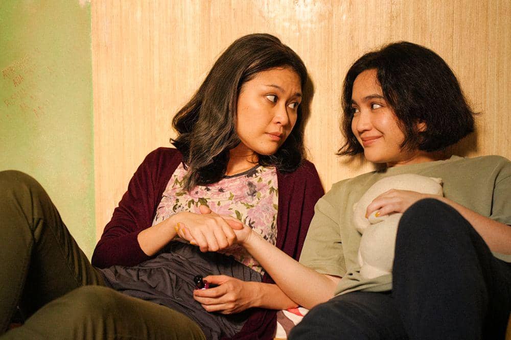 Film Suka Duka Tawa, Dinamika antara Orangtua dan Anak