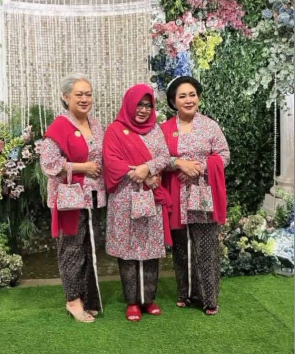 7 Potret Siraman Patricia Schuldtz dan Darma Mangkuluhur