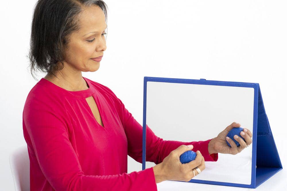 6 Alat Terapi Stroke yang Bisa Dicoba di Rumah (3).jpg