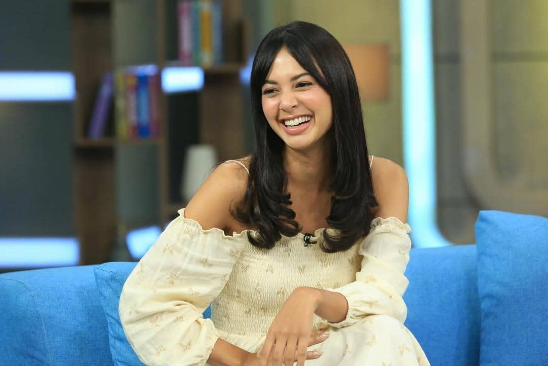 Link dan Cara Baca Buku Broken Strings Karya Aurelie Moeremans