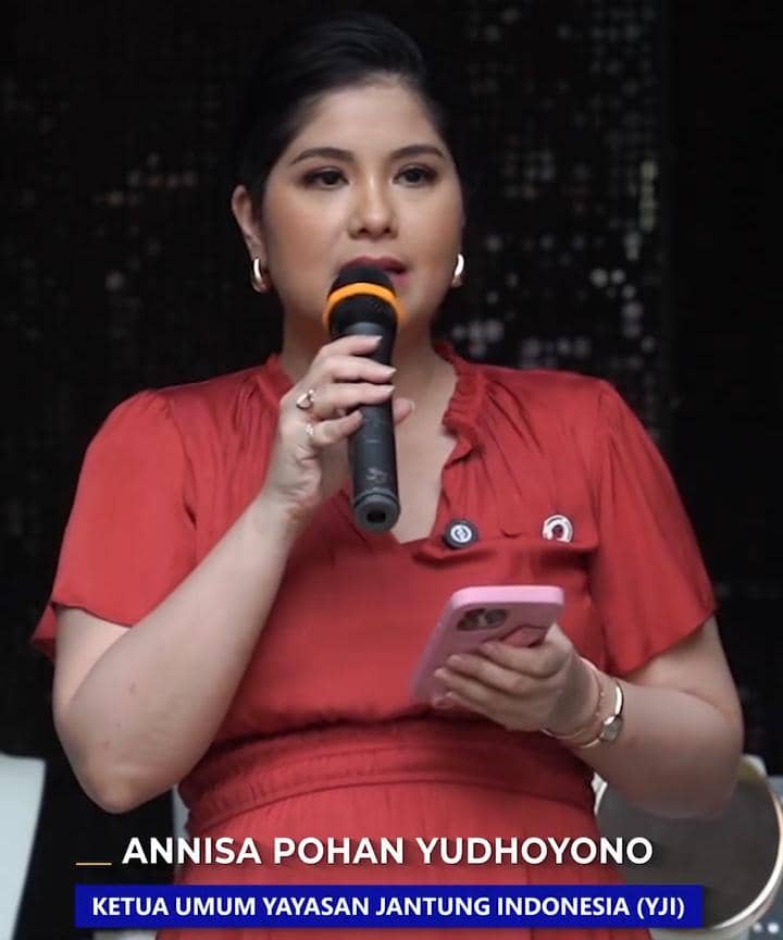 Instagram.com/annisayudhoyono