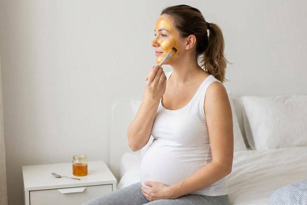 Cara Alami Mengatasi Kulit Berminyak saat Hamil Tua 2