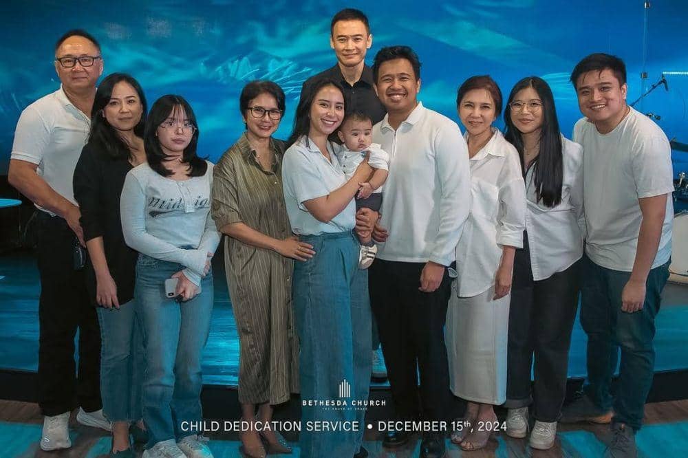 5 Fakta Keluarga Joshua Suherman 1