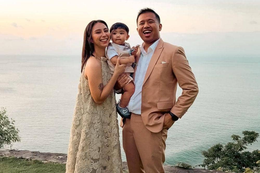 5 Fakta Keluarga Joshua Suherman 2