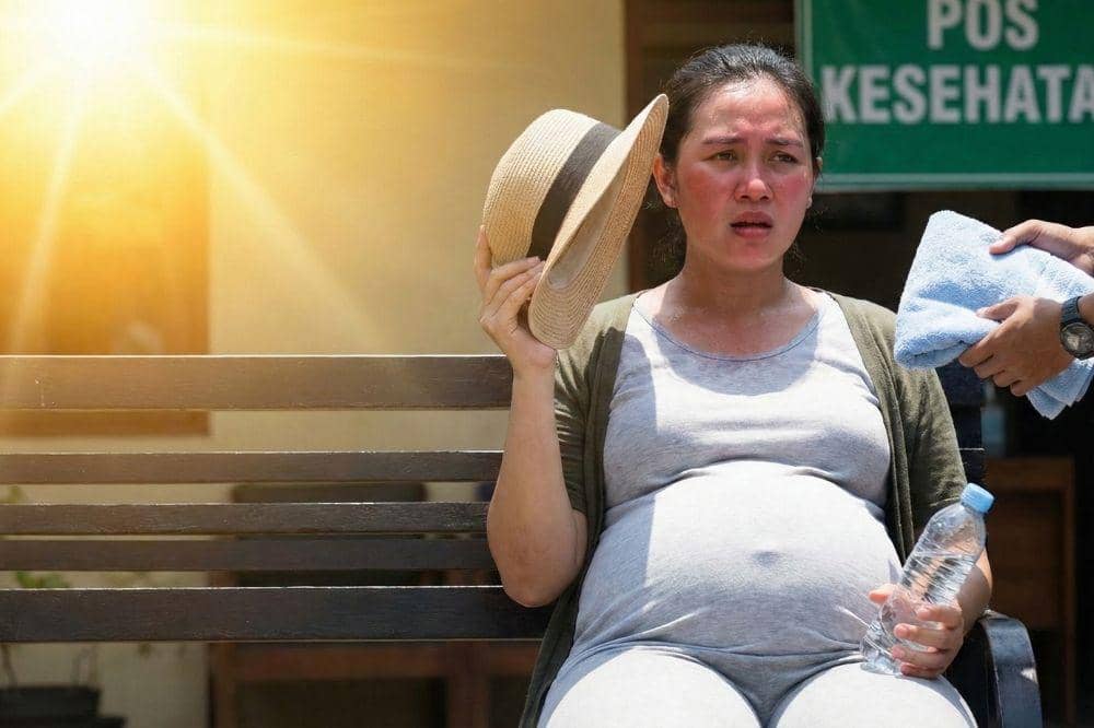 7 Bahaya Sinar UV untuk Ibu Hamil 4