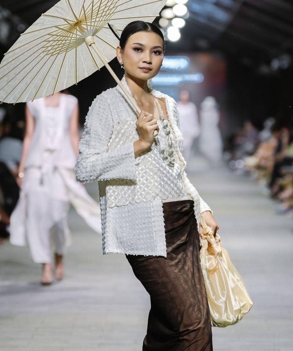 Bali Fashion Trend 2025 Bertema Beyond Beauty di Panggung Mode Global