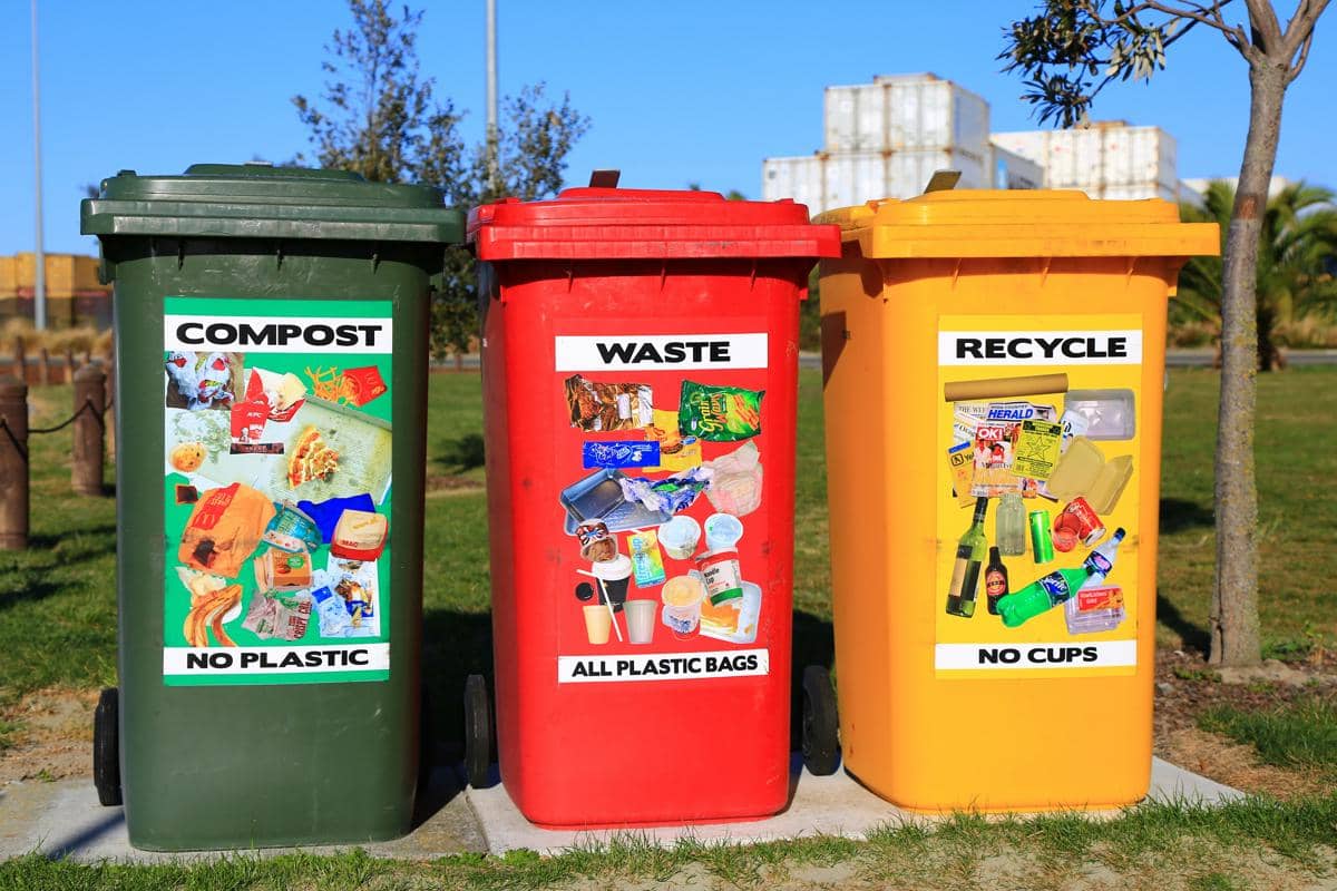 Pilah Sampah di Lingkungan
