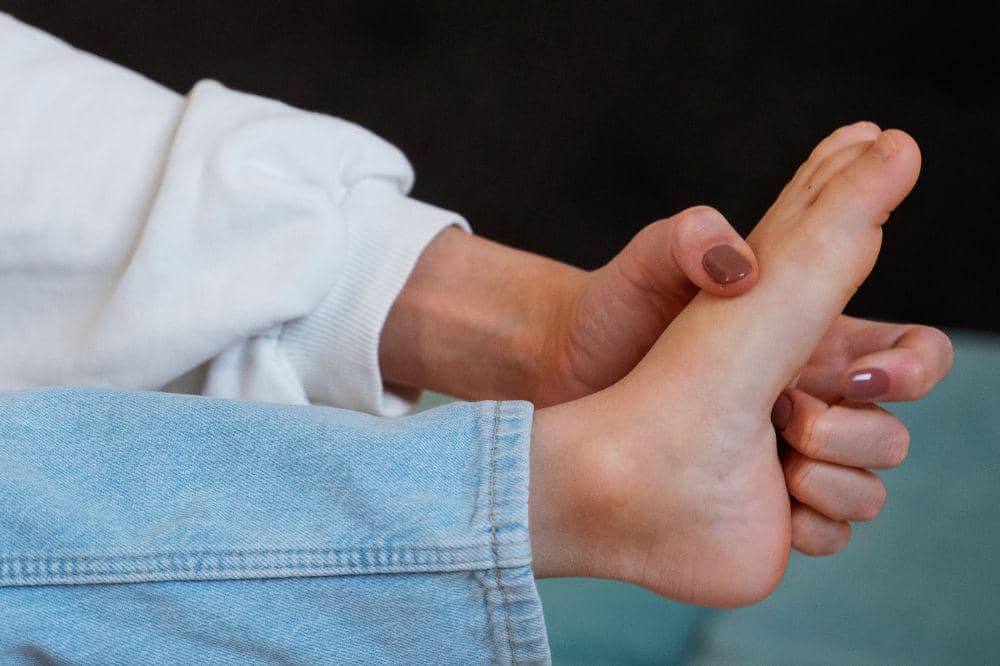 5 Tanda Kanker Serviks dari Telapak Kaki yang Muncul Tanpa Disadari