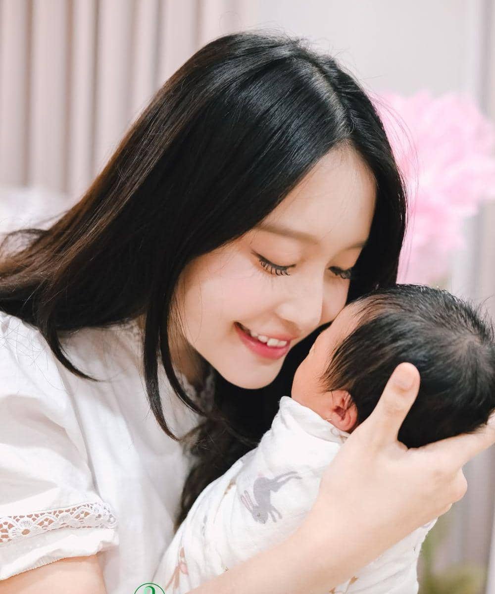 Nita Vior Buka Suara soal Perubahan Berat Badan di Masa Menyusui (3).jpg