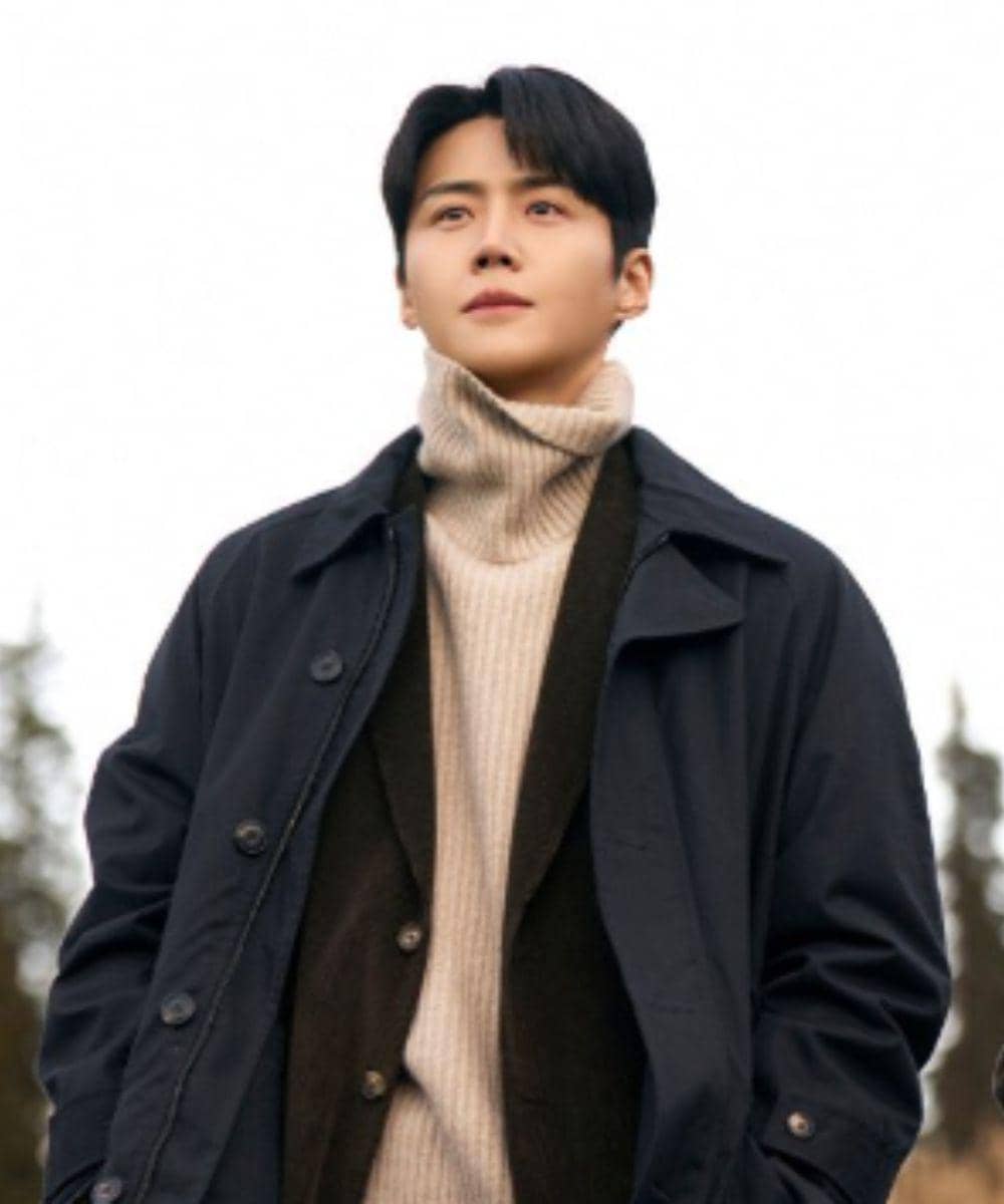 7 Inspirasi Fashion Kim Seon Ho dalam Can this Love be Translated?