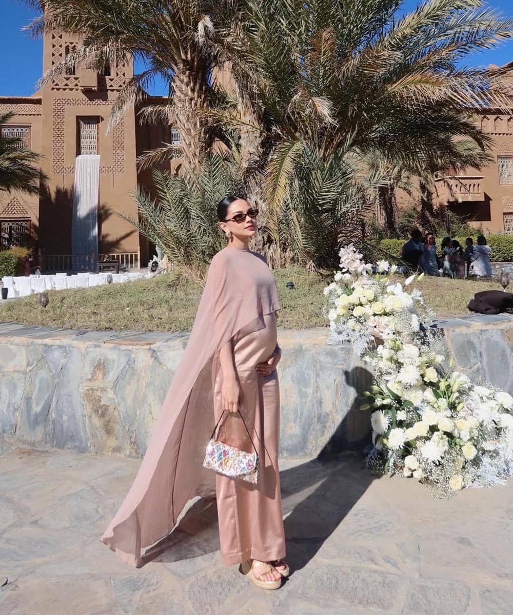 Instagram.com/alyssadaguise