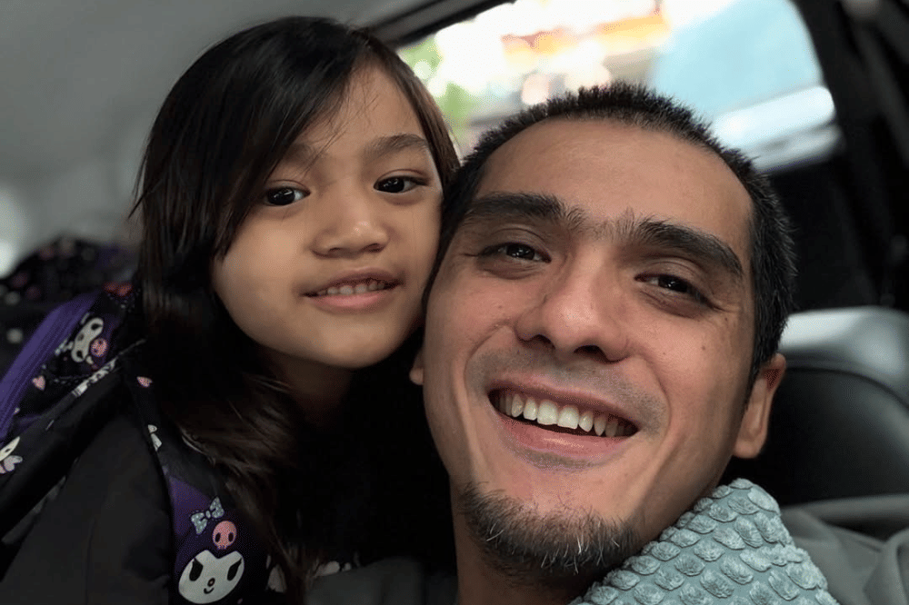 Keluarga Ricky Harun 