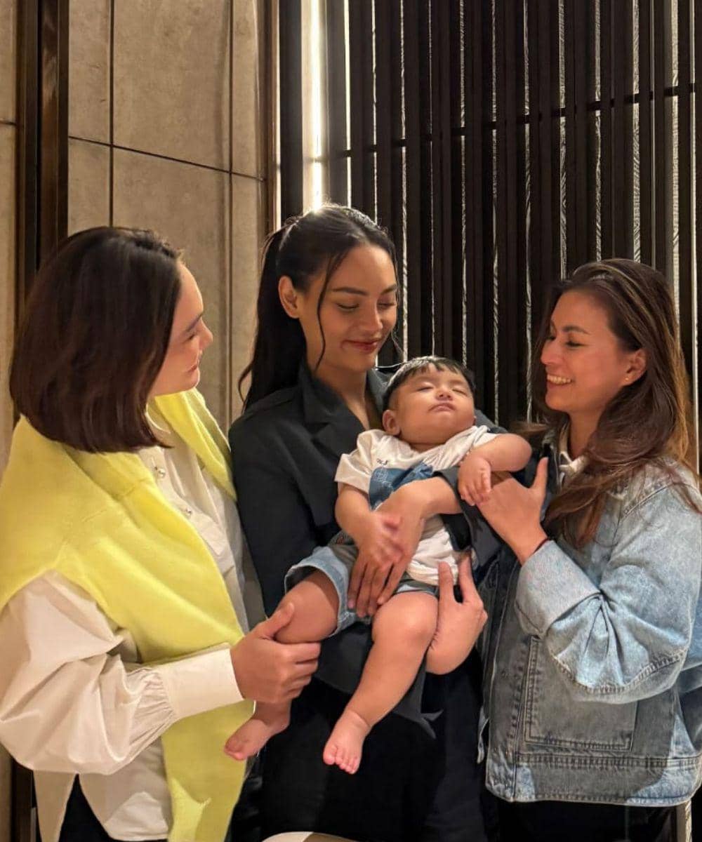 Instagram.com/eri.carl 