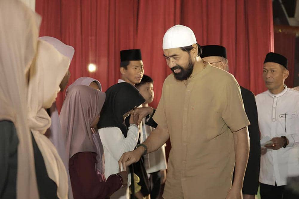 Sudah Berapa Kali Mualem Menikah? 3