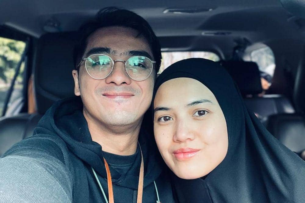 6 Fakta Kisah Cinta Ricky Harun dan Herfiza Novianti 2