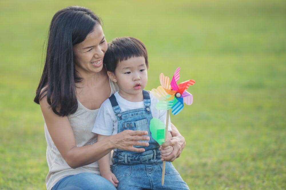 tahap perkembangan balita