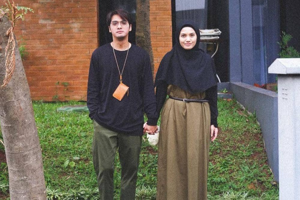 6 Fakta Kisah Cinta Ricky Harun dan Herfiza Novianti 6