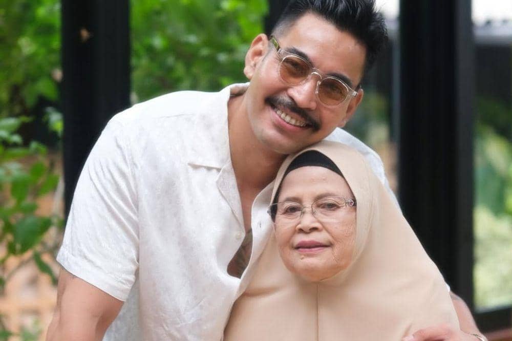 5 Fakta Keluarga Robby Purba 1