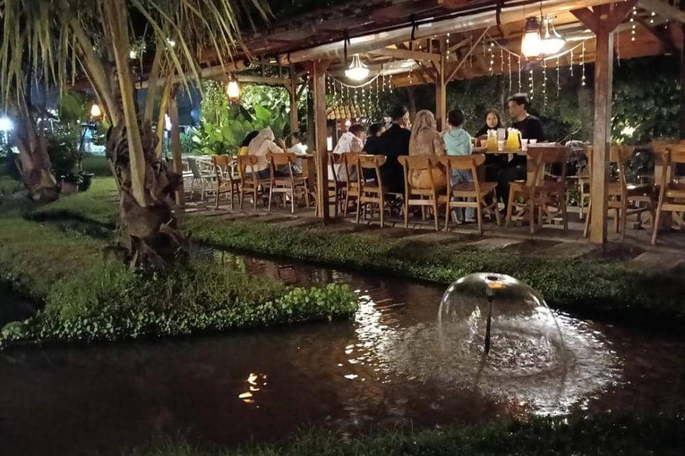 5 Cafe Alam Terdekat di Malang yang Bikin Betah dan Lupa Pulang