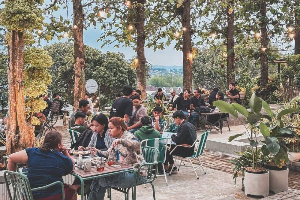 5 Cafe Alam Terdekat di Malang yang Bikin Betah dan Lupa Pulang