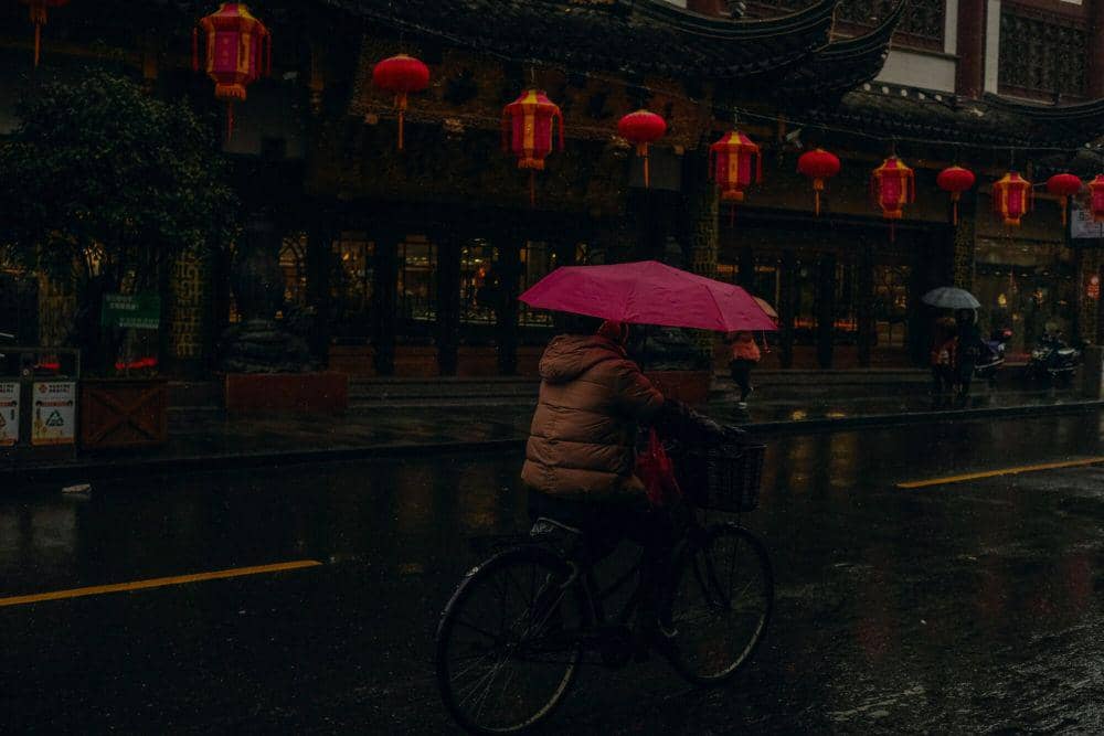 Kenapa Imlek Selalu Hujan? Ini Penjelasan Lengkapnya