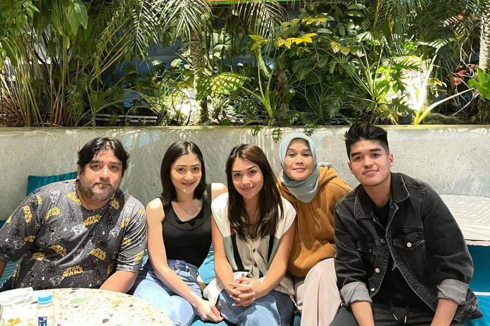 10 Fakta Keluarga Lula Lahfah