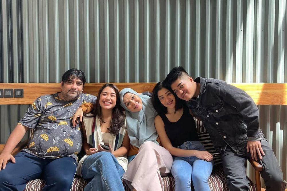 10 Fakta Keluarga Lula Lahfah