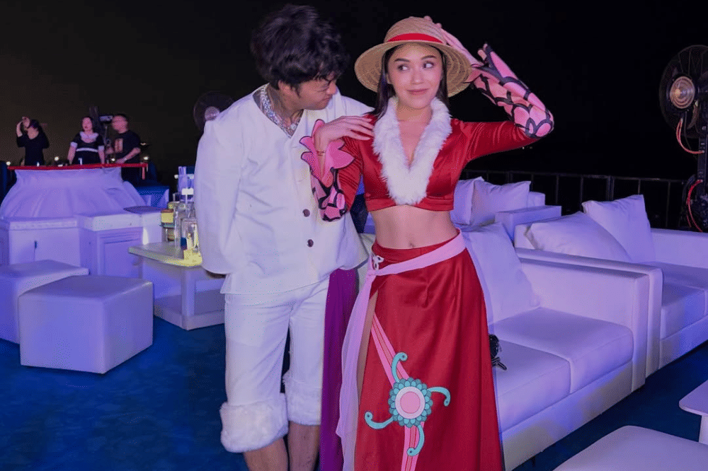 7 Foto Kenangan Lula Lahfah dan Reza Arap 4.png