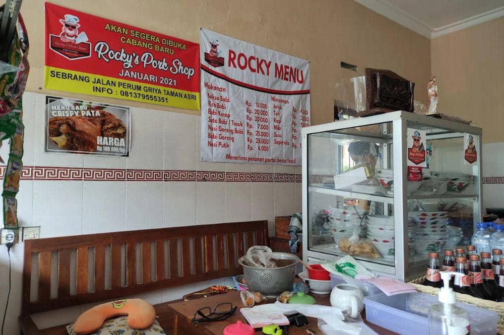 10 Kuliner Non Halal Terdekat di Jogja, Sudah Puluhan Tahun (8).jpg
