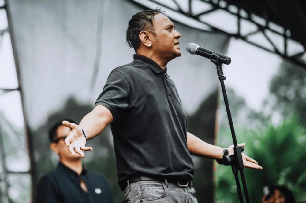 Profil dan Biodata Lucky Widja, Vokalis Band Element Meninggal Dunia (8).png