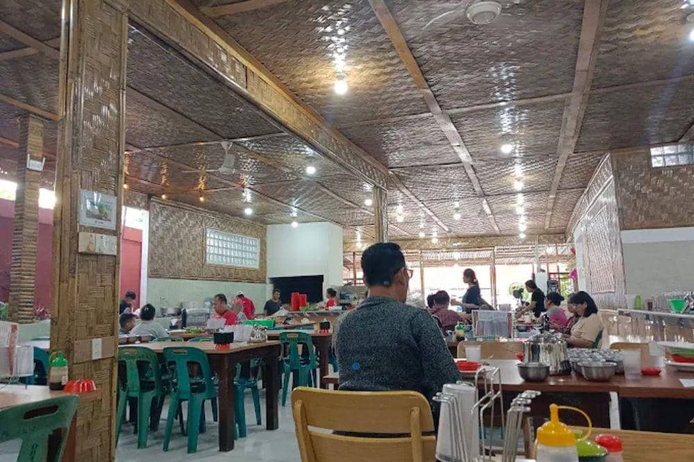 9 Kuliner Non Halal Terdekat di Medan, Legendaris dan Selalu Ramai (4).jpg
