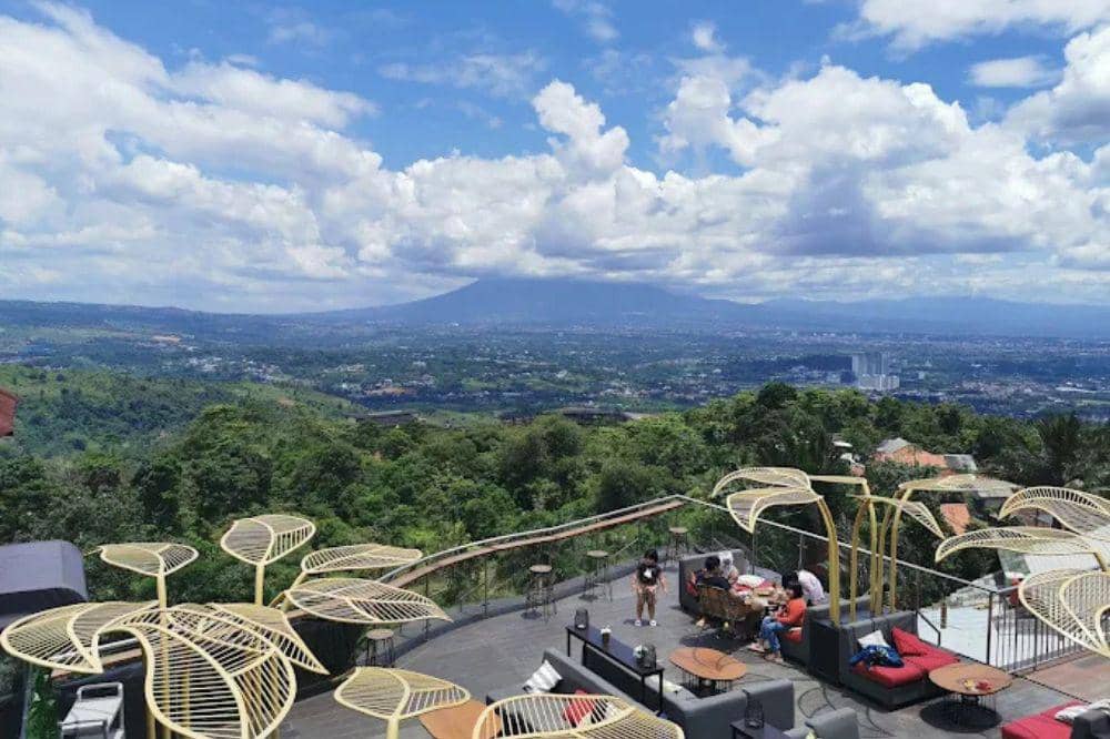 13 Cafe Alam Terdekat di Bogor, Suasananya Adem dan Nyaman (14).jpg