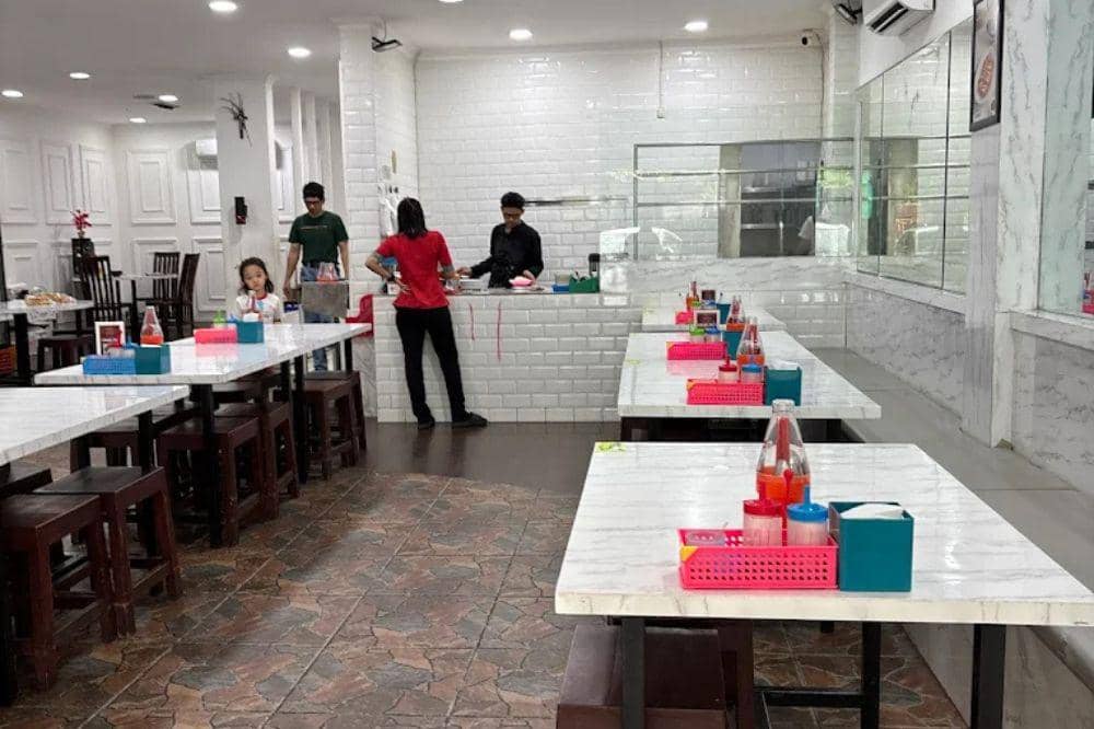 8 Kuliner Non Halal Terdekat di Semarang, Jadi Incaran Wisatawan (4).jpg