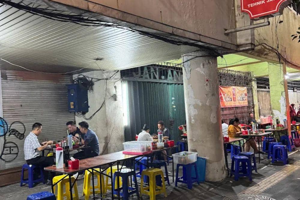 10 Kuliner Non Halal Terdekat di Surabaya, Favorit Pecinta Daging Babi (3).jpg