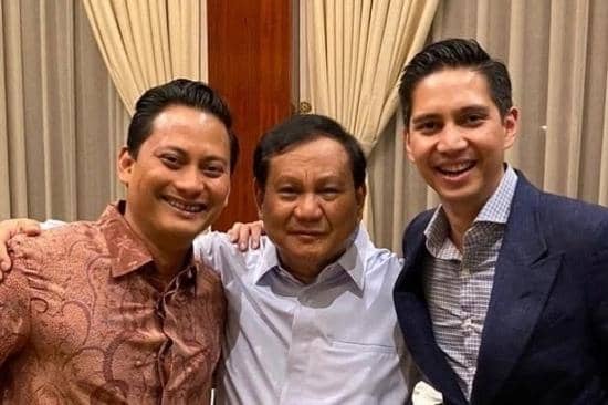 Keluarga Thomas Djiwandono 2.jpg