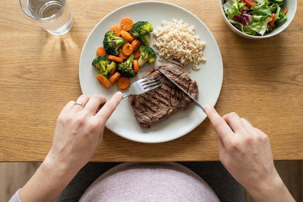 7 Makanan untuk Menjaga Sumsum Tulang Belakang Ibu Hamil 7