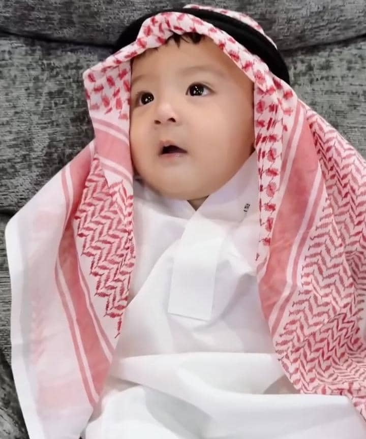 Instagram.com/whisnusantika