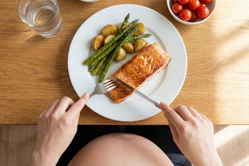 7 Makanan untuk Menjaga Sumsum Tulang Belakang Ibu Hamil 3