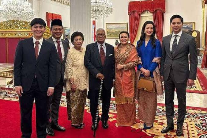 Keluarga Thomas Djiwandono 6.jpg