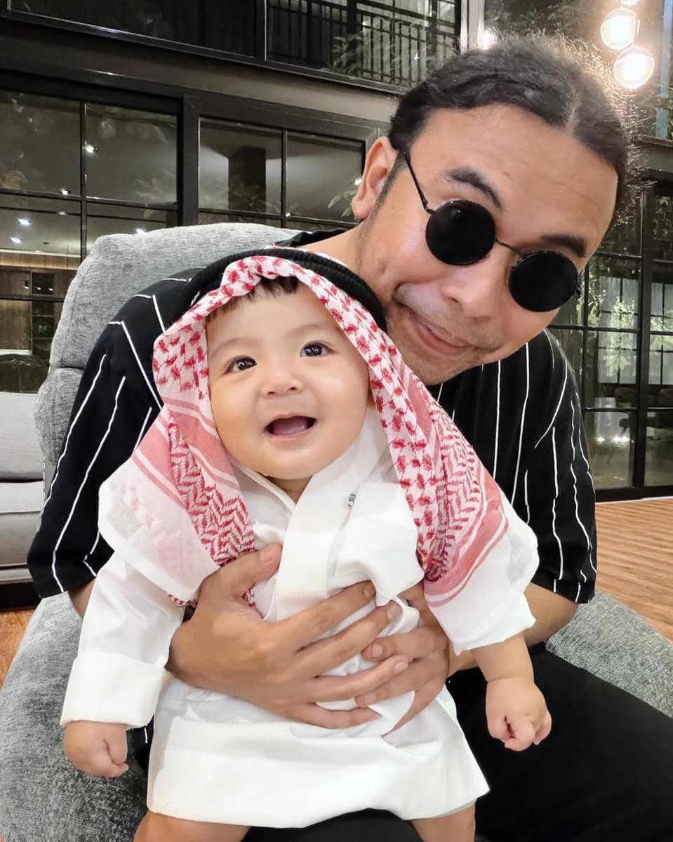 Instagram.com/whisnusantika