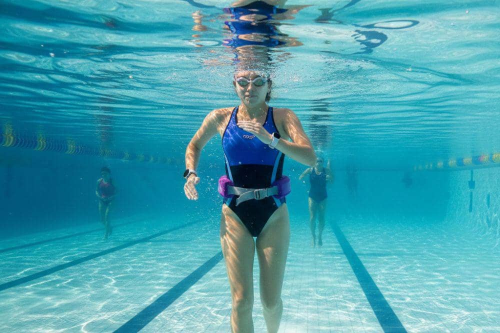 Apa Itu Water Jogging? Olahraga Seru dan Aman untuk Semua Usia.jpg