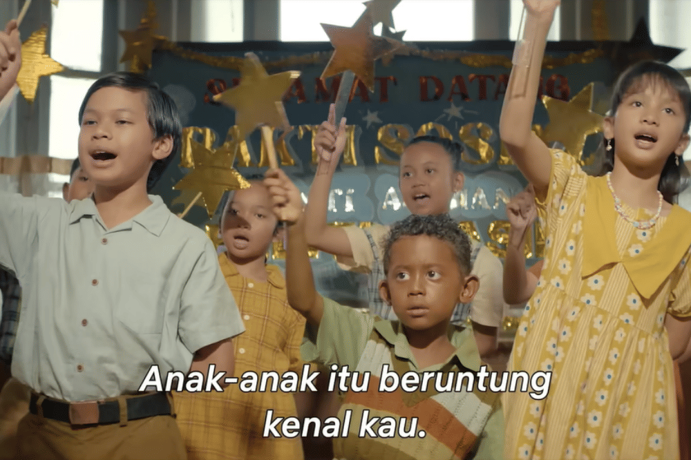 5 Pesan Keluarga dalam Film Surat untuk Masa Mudaku