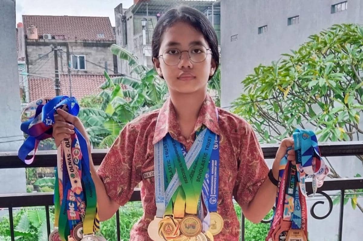 Raia Deandra juara 1 lomba nasional