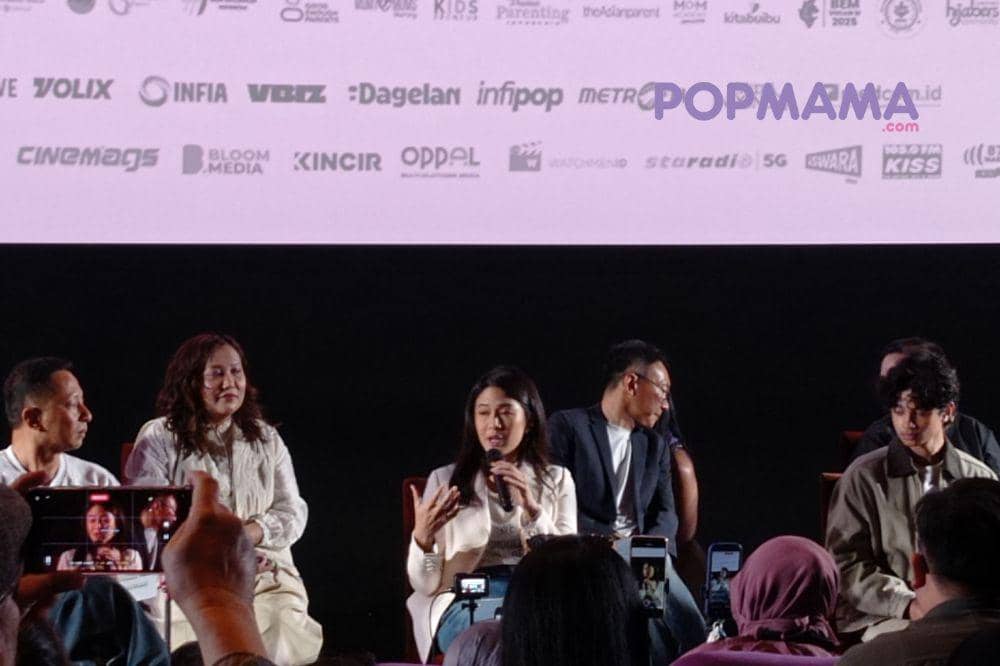 Peran Dian Sastrowardoyo di Esok Tanpa Ibu Mewakili Peran Para Mama