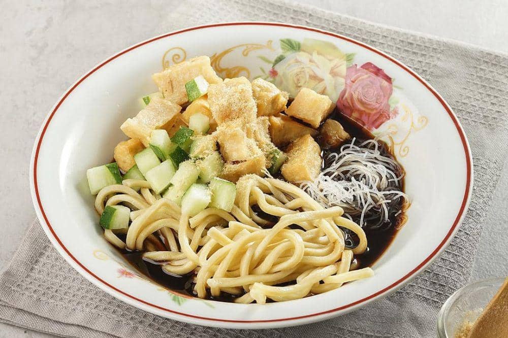 Asal Usul Rujak Mie Palembang, Kuliner Unik dengan Kuah Cuko Khas (1).jpg