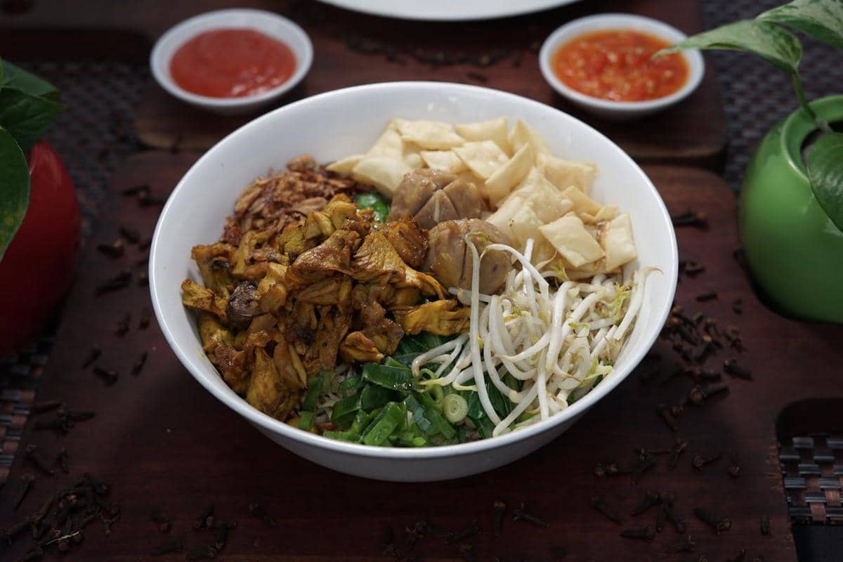 Wonogiri Deklarasi Jadi Ibu Kota Mi Ayam Bakso, Pecahkan Rekor MURI