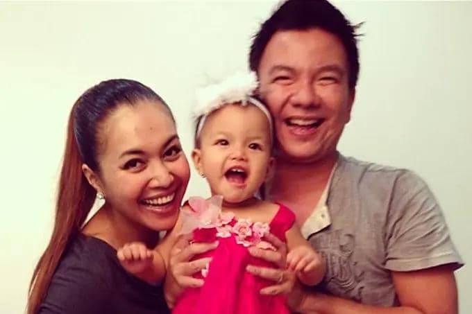 artis dekat dengan denada 4.jpg