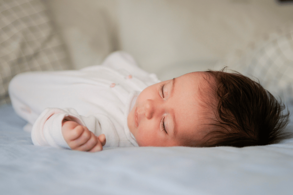 Cara Mengatasi Bayi Aktif agar Cepat Tidur di Malam Hari 4.png