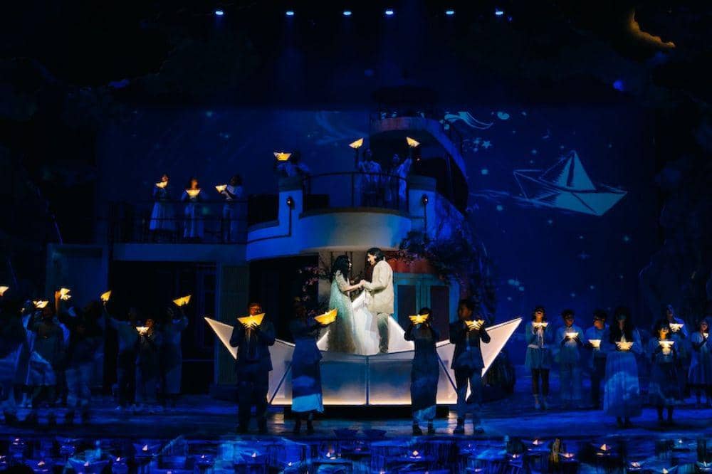 Musikal Perahu Kertas tampilkan konflik pandangan ayah dan anak 